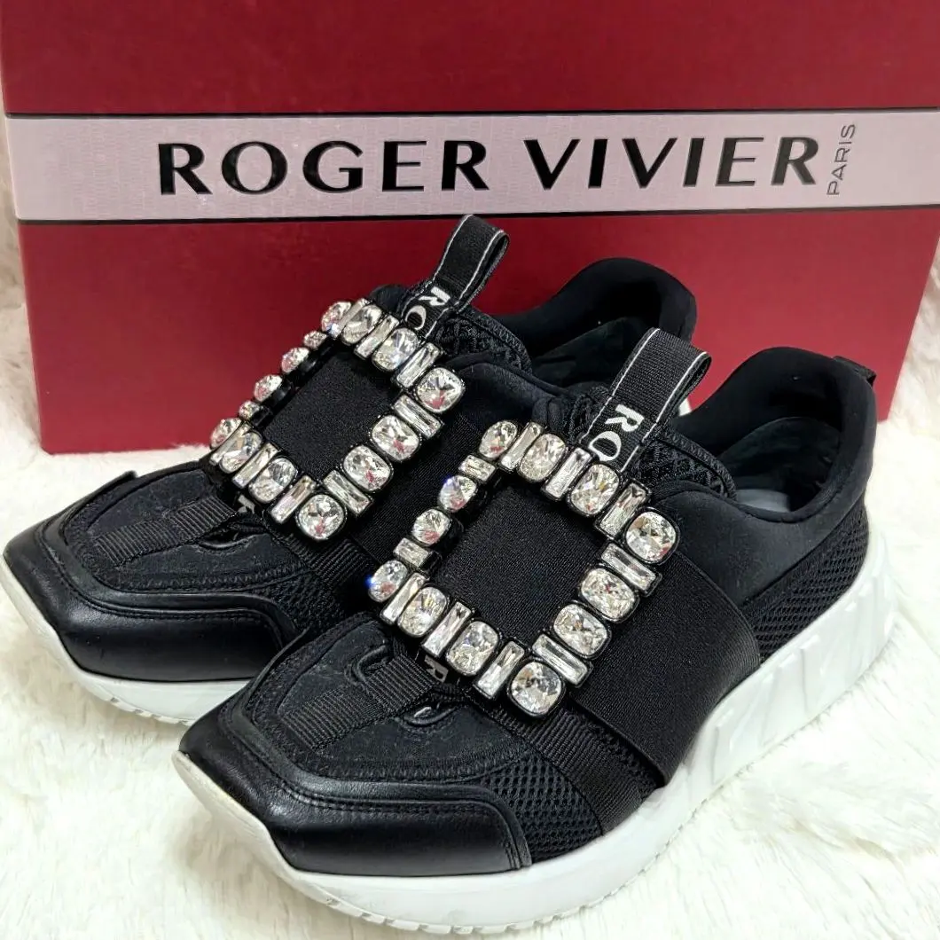 【美品】ロジェヴィヴィエ ヴィヴラン ストラスバックル ビジュー 黒 23.5