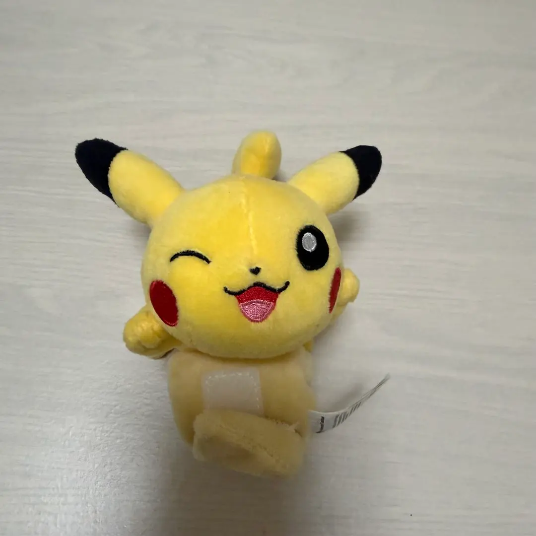 肩乗せぬいぐるみ ピカチュウ