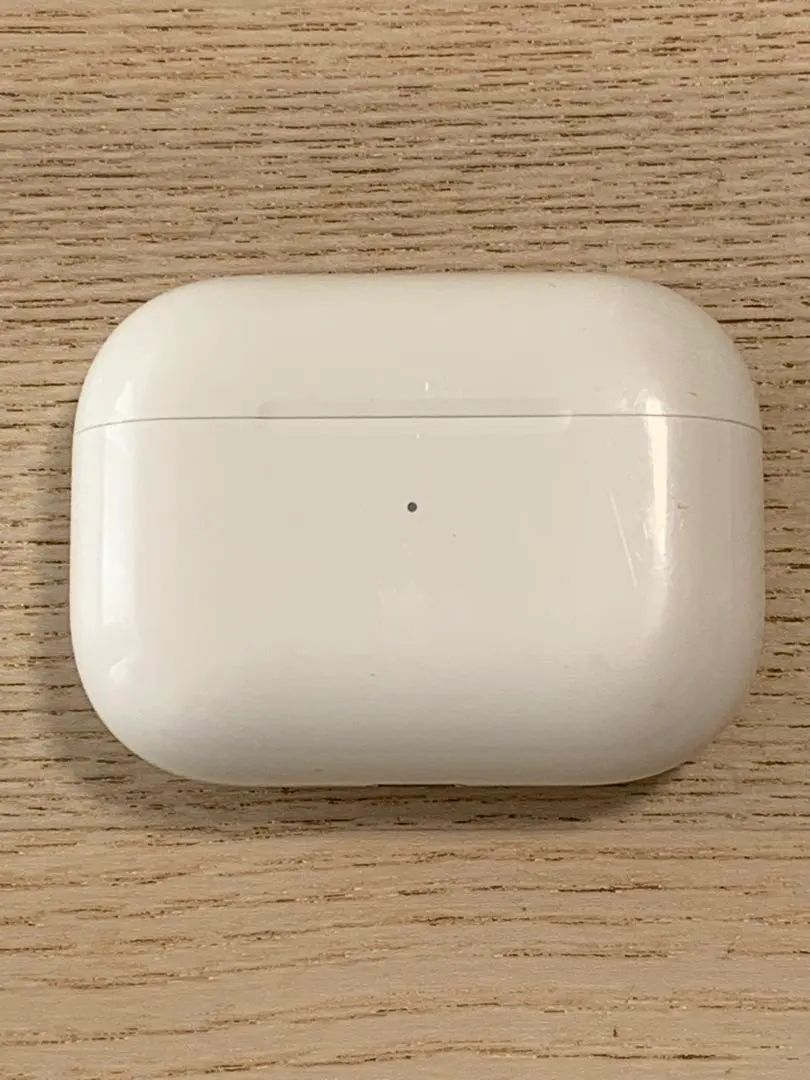 M25 Apple AirPods Pro第1世代 充電ケース