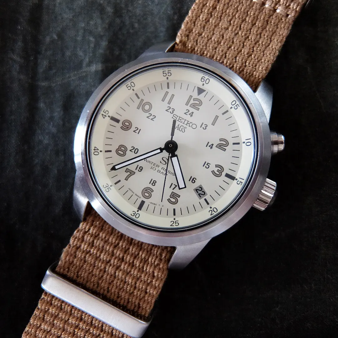 SEIKO SUS サス AGS ミリタリー文字盤　5M22-6C20　美品