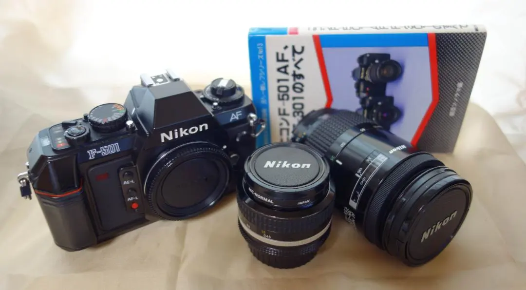 Nikon F-501 フィルム一眼レフカメラ&レンズ