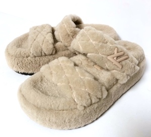 Louis Vuitton 2A48Louis Vuitton 2024 37 LV