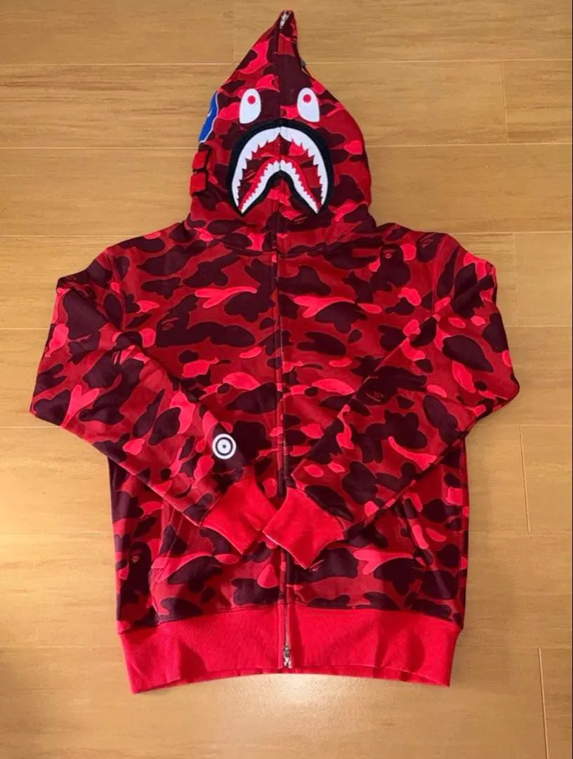 ★大人気★Bathing ape エイプシャークフードレッドパーカー