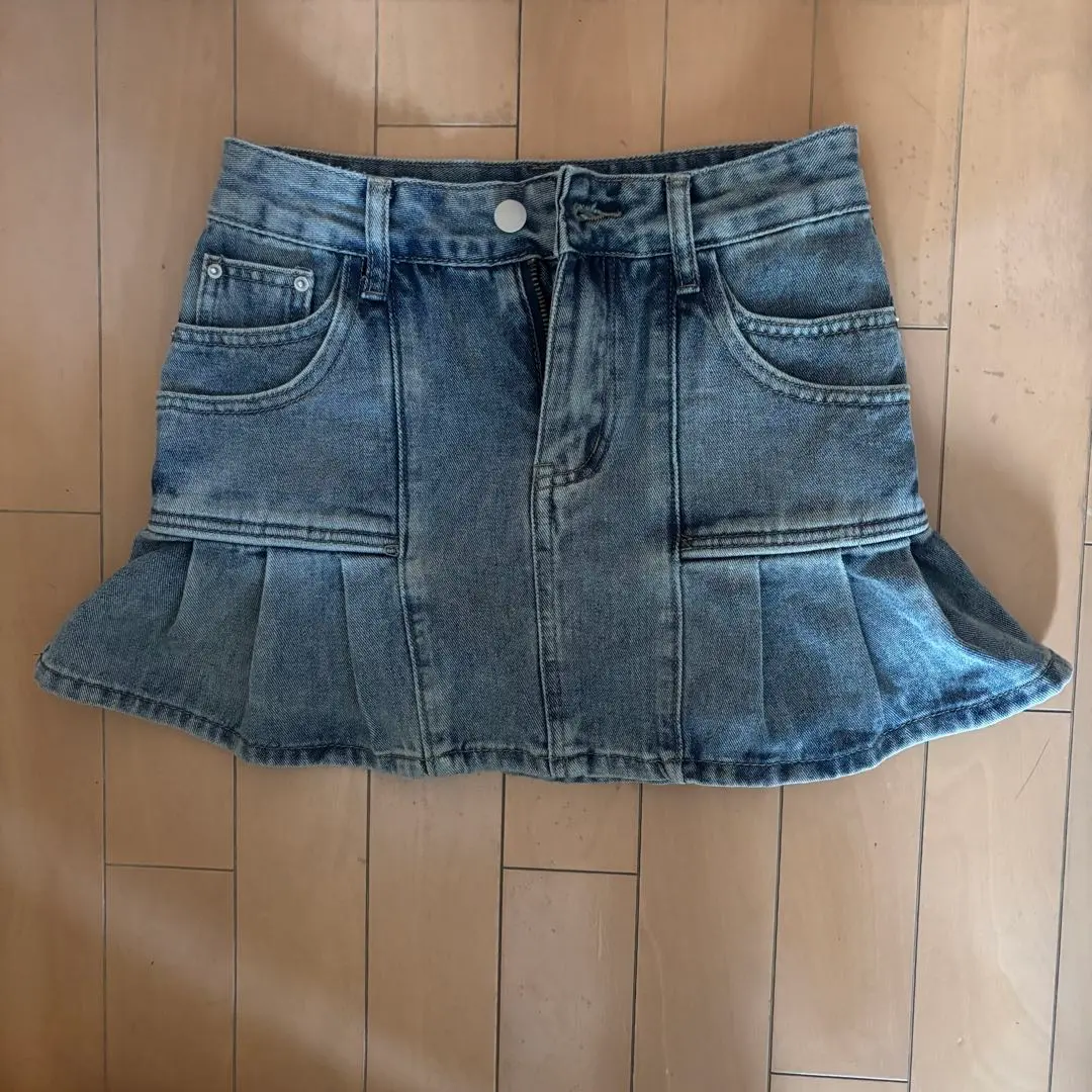 ⚠️期間限定さらにお値下げ中⚠️ デニムブルー プリーツスカート ショートパンツ付き