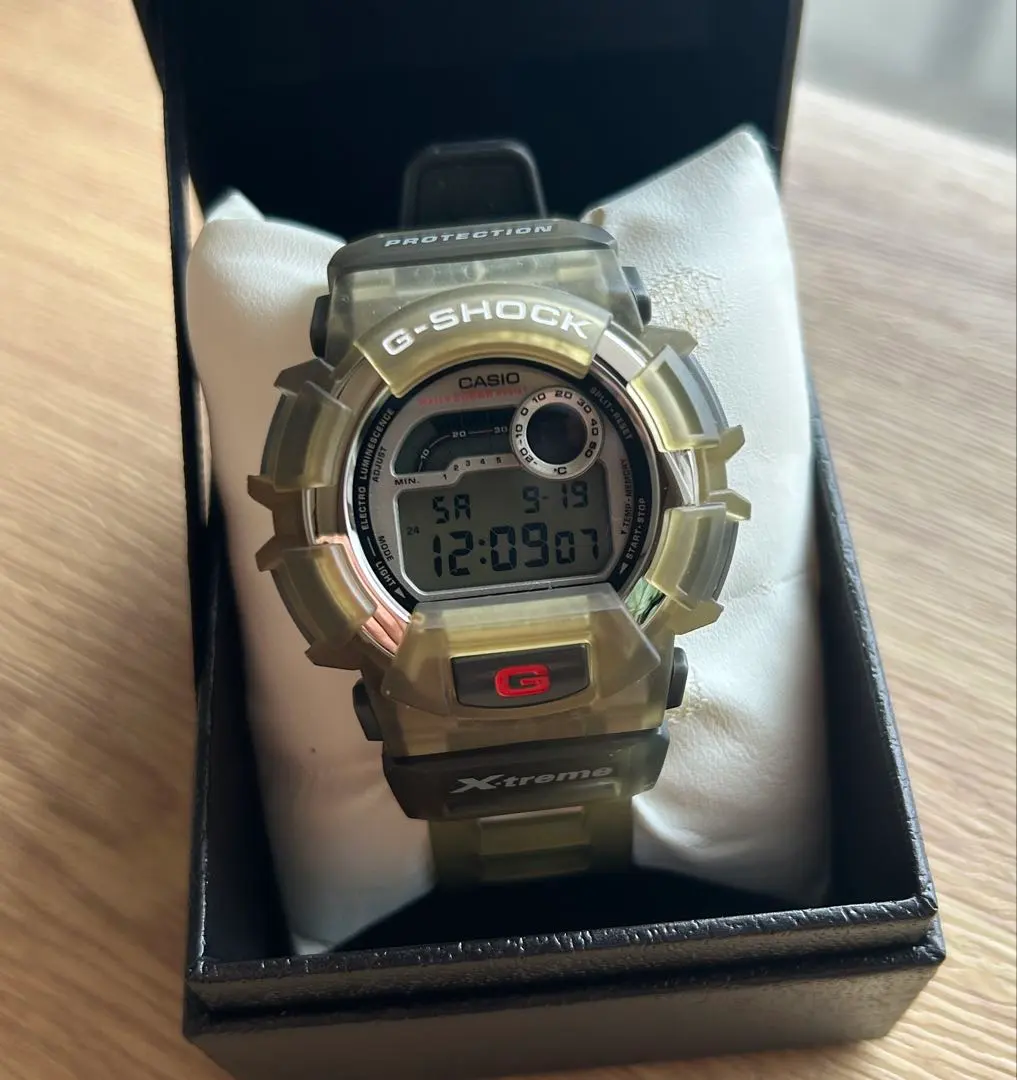 美品 稼働品 CASIO G-SHOCK DW-9500 X-treme カーキ