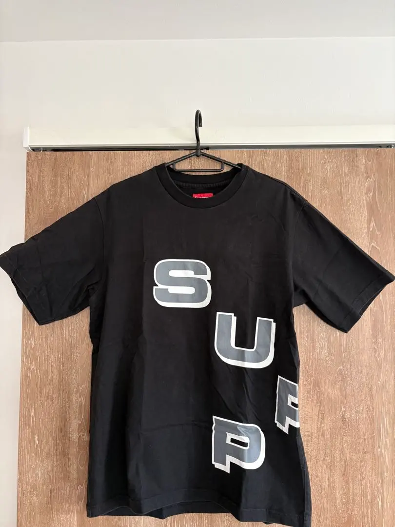 supreme tシャツ