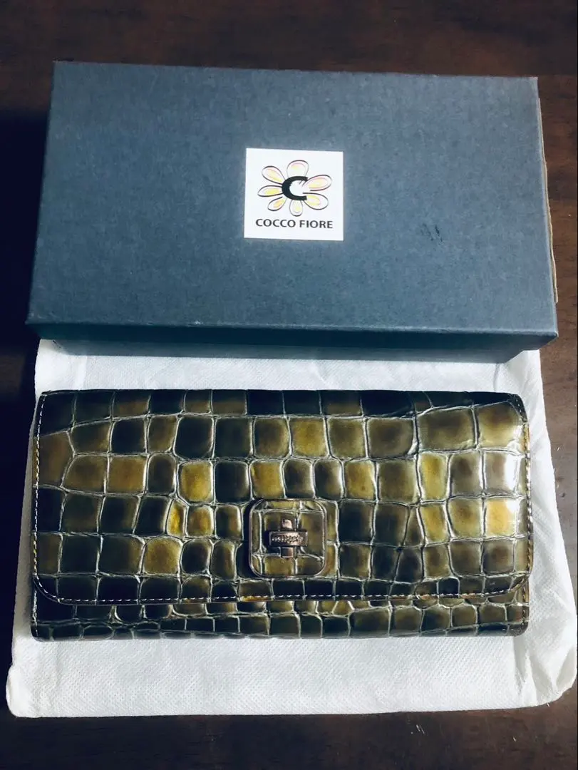 【新品・未使用】COCCO FIORE 長財布