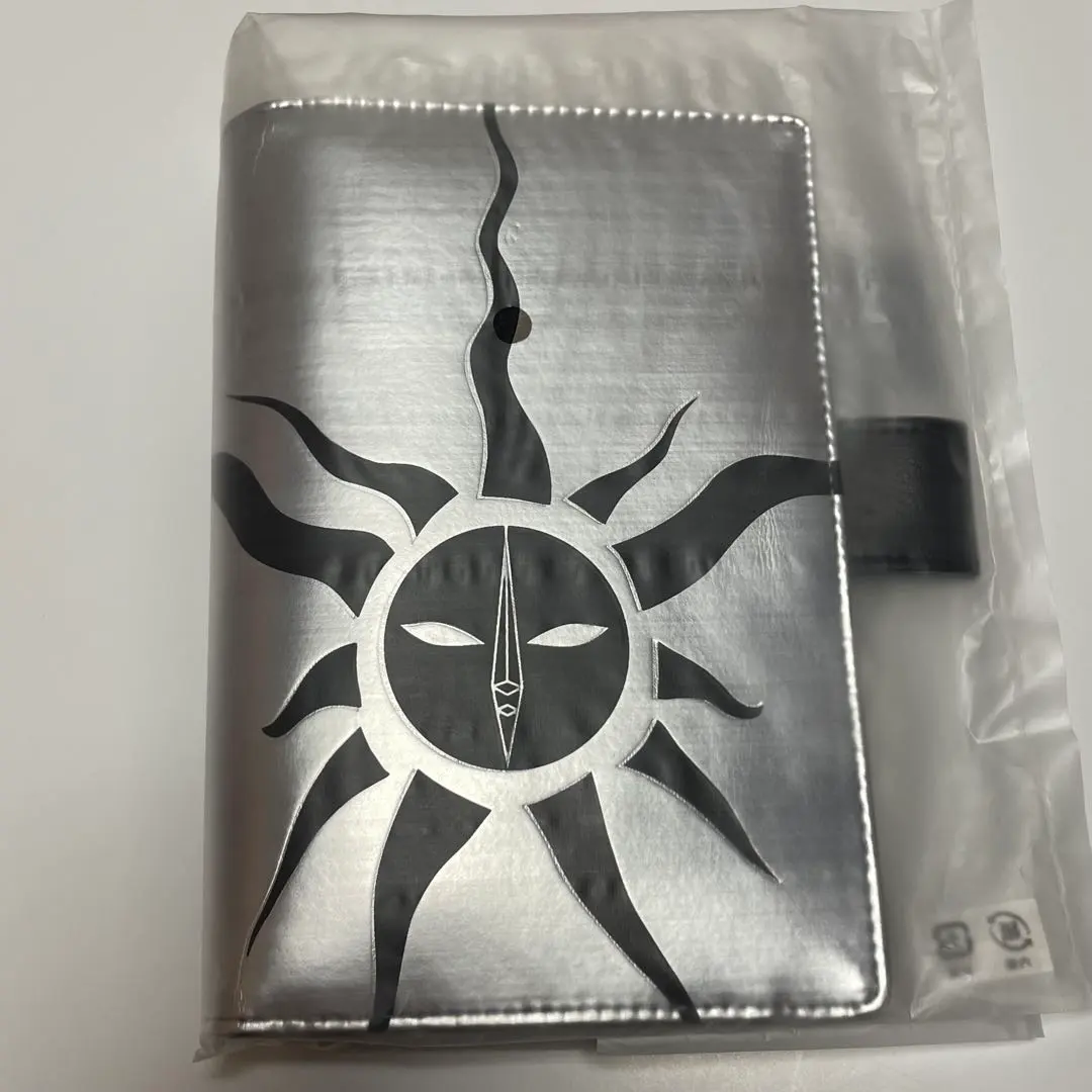ほぼ日手帳　岡本太郎　太陽の塔カバー