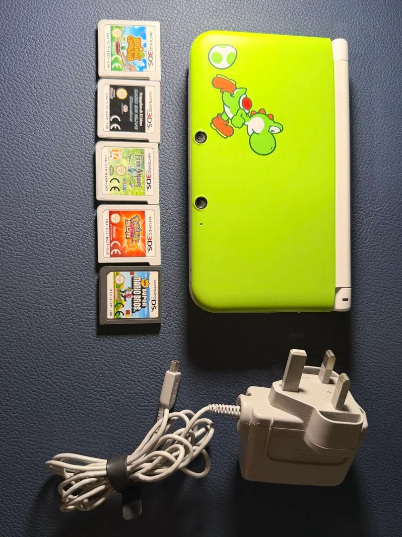 Nintendo 3DS XLヨッシー スペシャルエディション UK版／海外限定