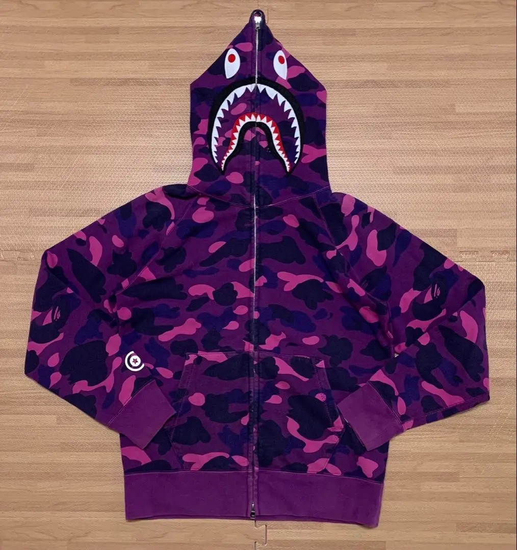 ★激レア APE パープル カモ シャークパーカー M パーカー kaws
