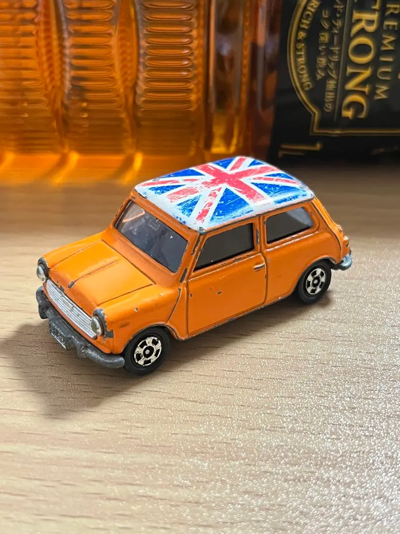 トミカ 1979 BLMC MINI F8 ミニクーパーS マークⅢ 希少