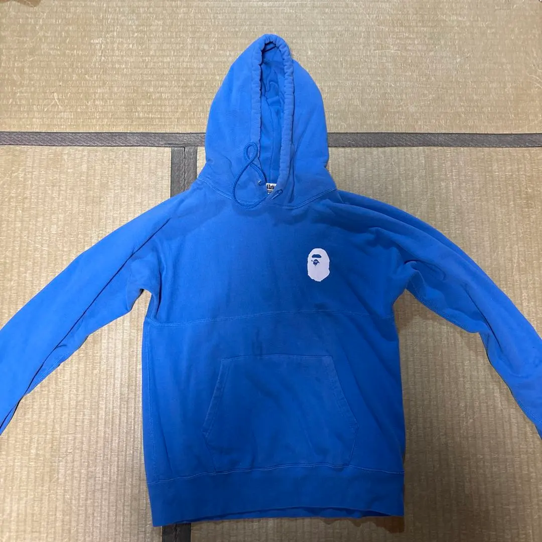 APE パーカー　青