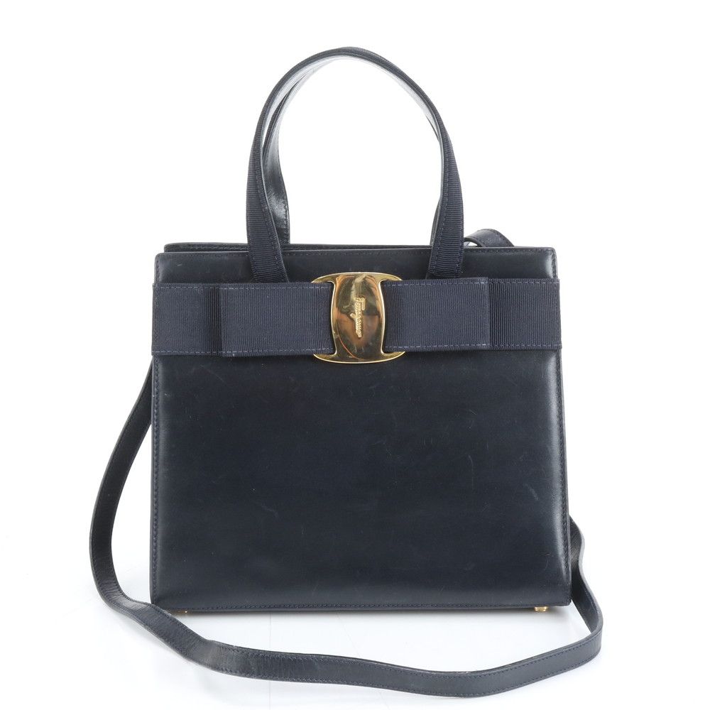 サルヴァトーレフェラガモ ヴァラ リボン レザー 2WAY ハンドバッグ 斜め掛け ハンド トート ネイビー 紺 レディース MEE DL45-10【中古】