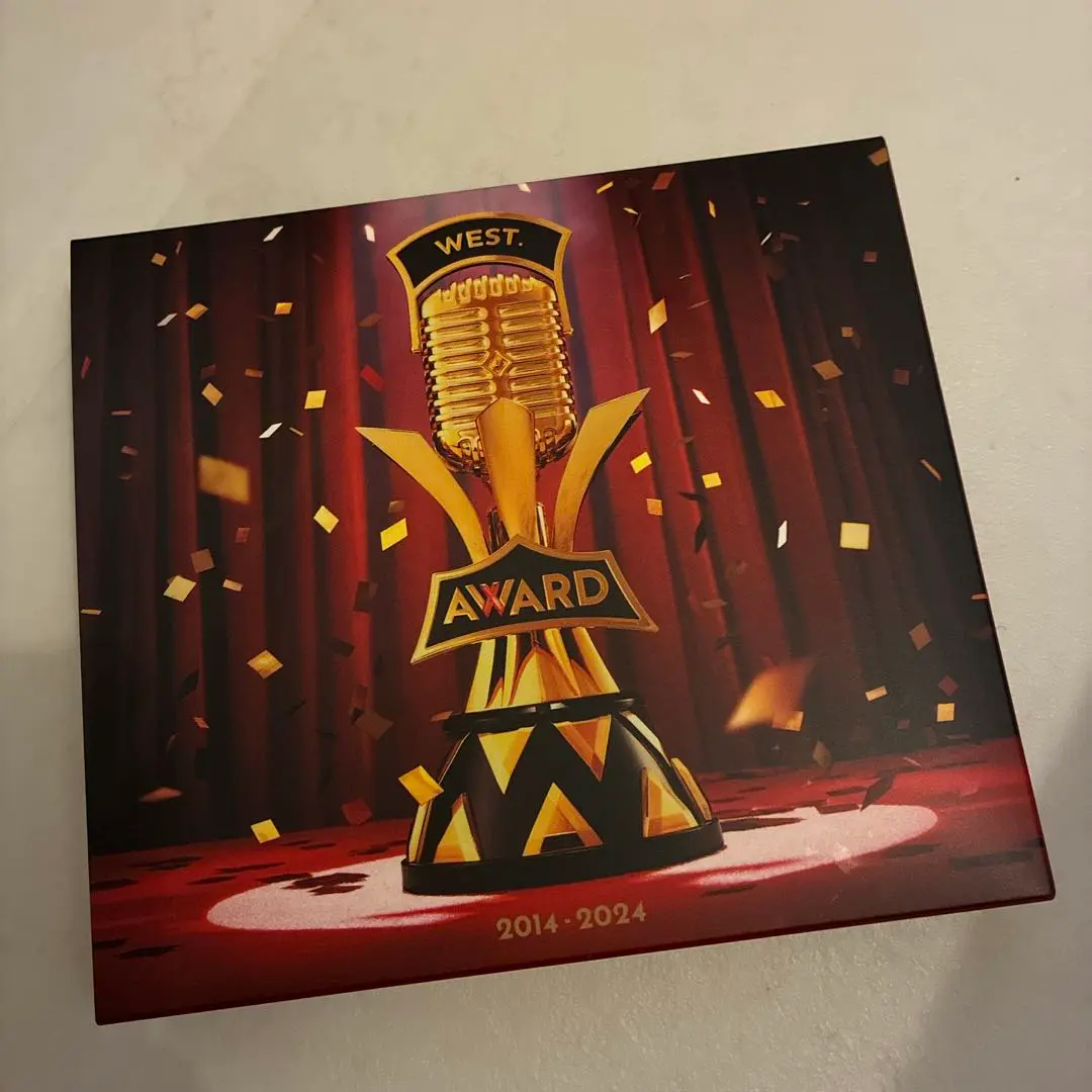 AWARD WEST. アルバム　初回盤B Blu-ray