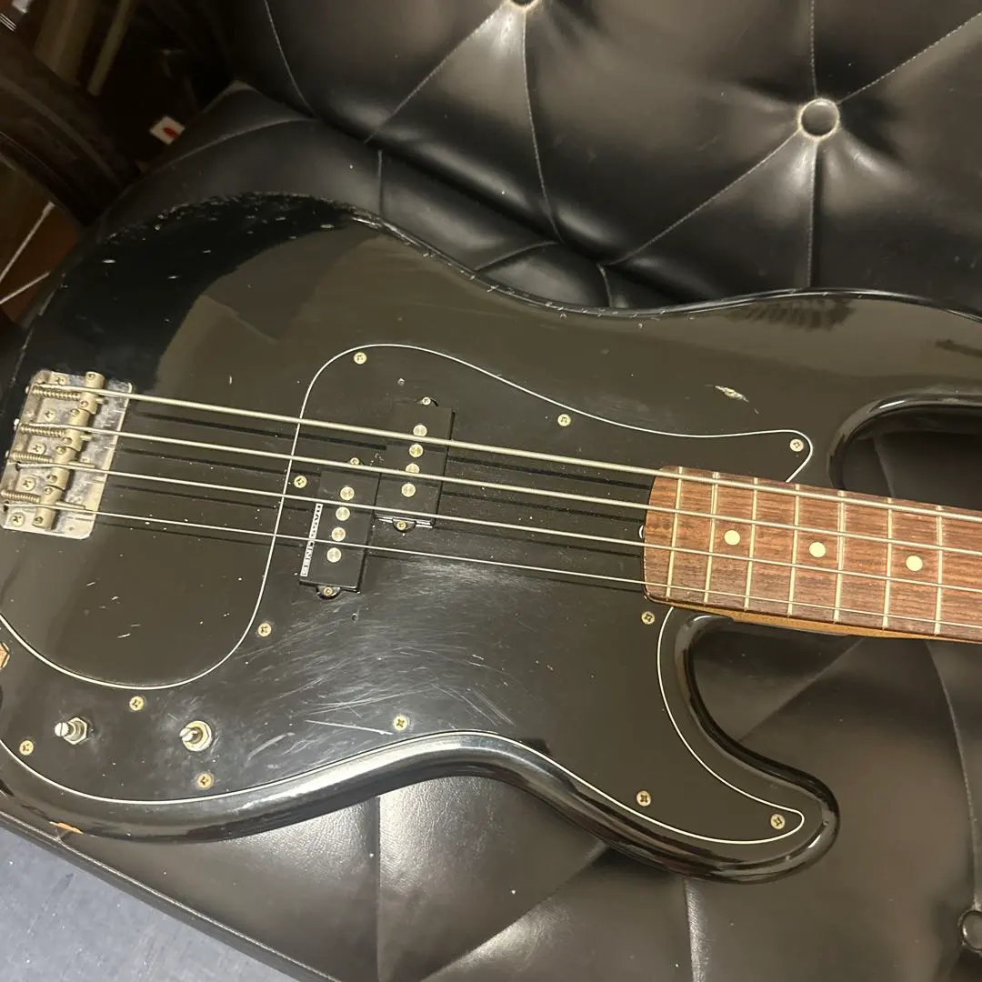 【FenderJapan】プレシジョン　ベース　おそらく94年製プレベPシリアル