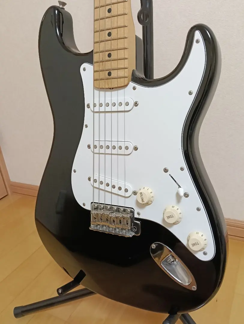 FenderJapan ストラトキャスター ブラック メイプル指板