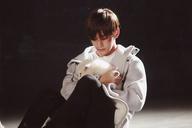 BTS () V()