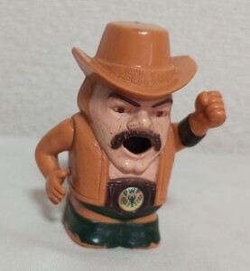 Figuras japonesas de sofubi Q