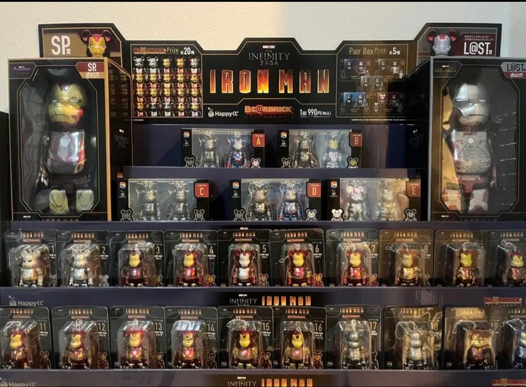 BE@RBRICK IRON MAN 400% コンプリートセット棚付き