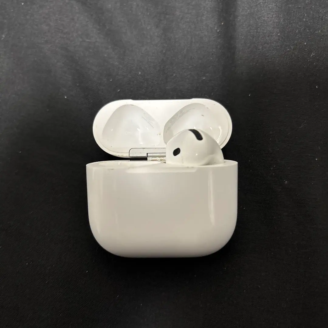 AirPods 4 ANC機能付き　動作確認済み