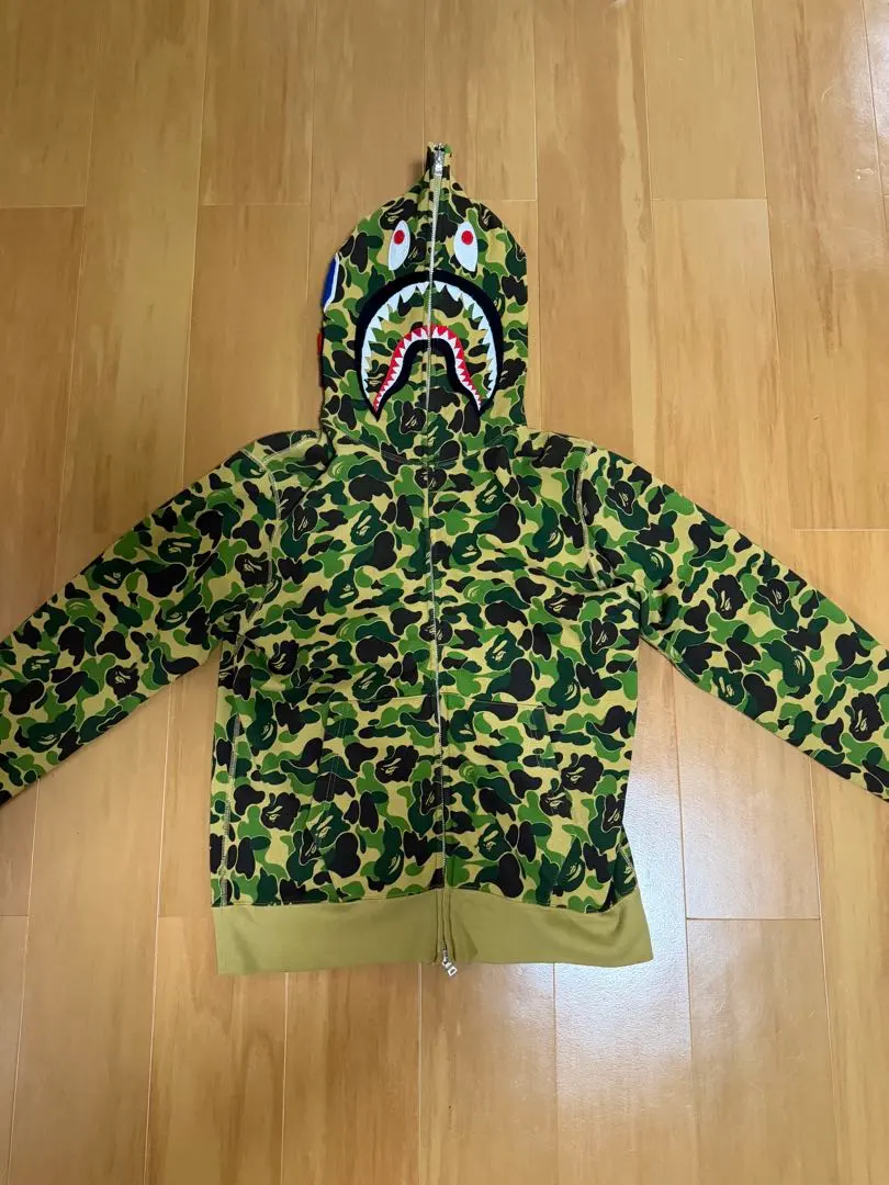 A BATHING APE SHARK FULL ZIPHOODIE