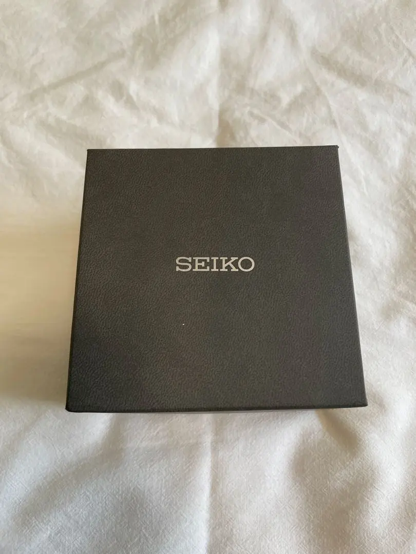 【美品】SEIKO 腕時計 クォーツ（型番：6N42-00G0）