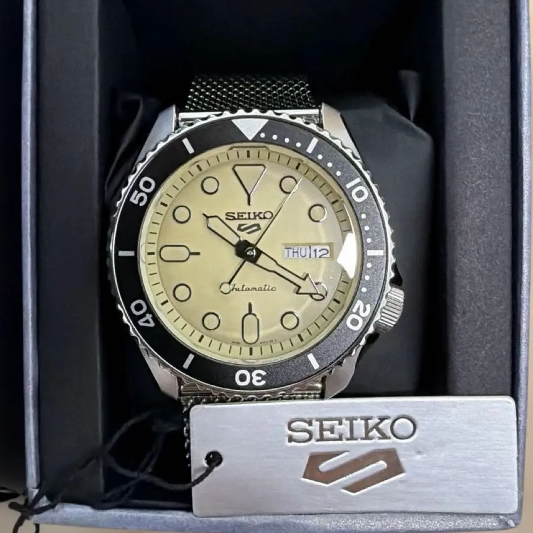 SEIKO 5スポーツ　アイボリー