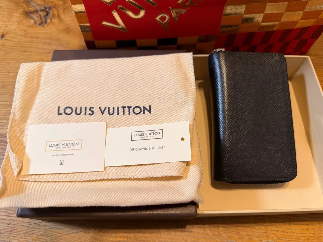 ルイ ヴィトン タイガ コインケース