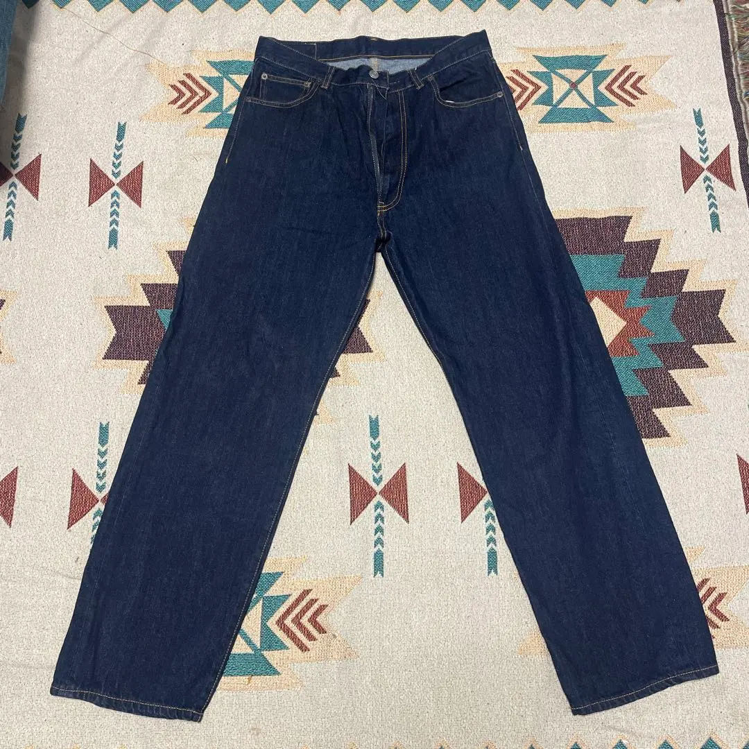 ストレートパンツ