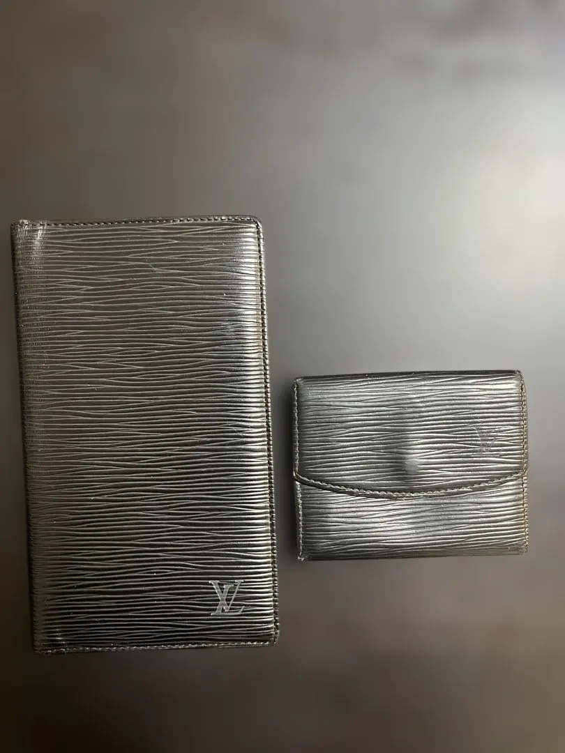 【Louis Vuitton】ルイヴィトン　エピ　札入れ　小銭入れセット