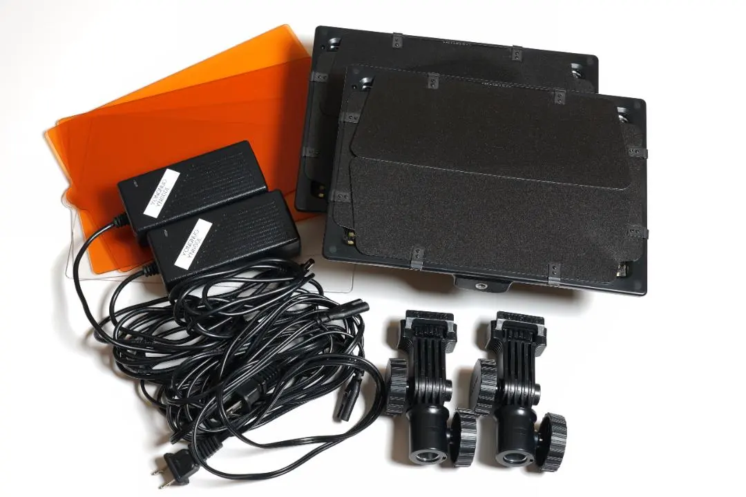 中古 2台セット Yongnuo YN-600L LEDライト 5500Kのみ
