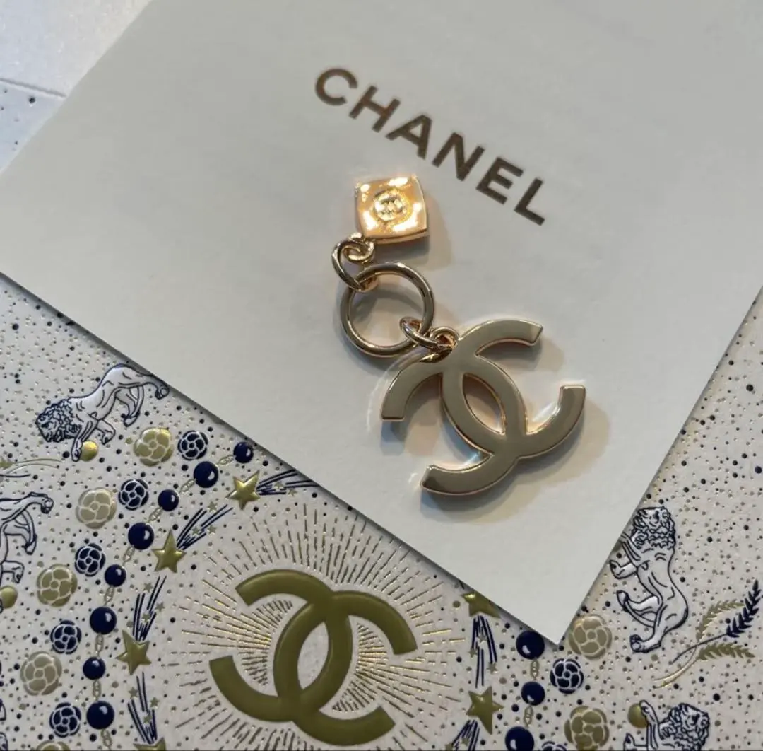 クリスマス限定盤新品未使用品チャーム即発送OK