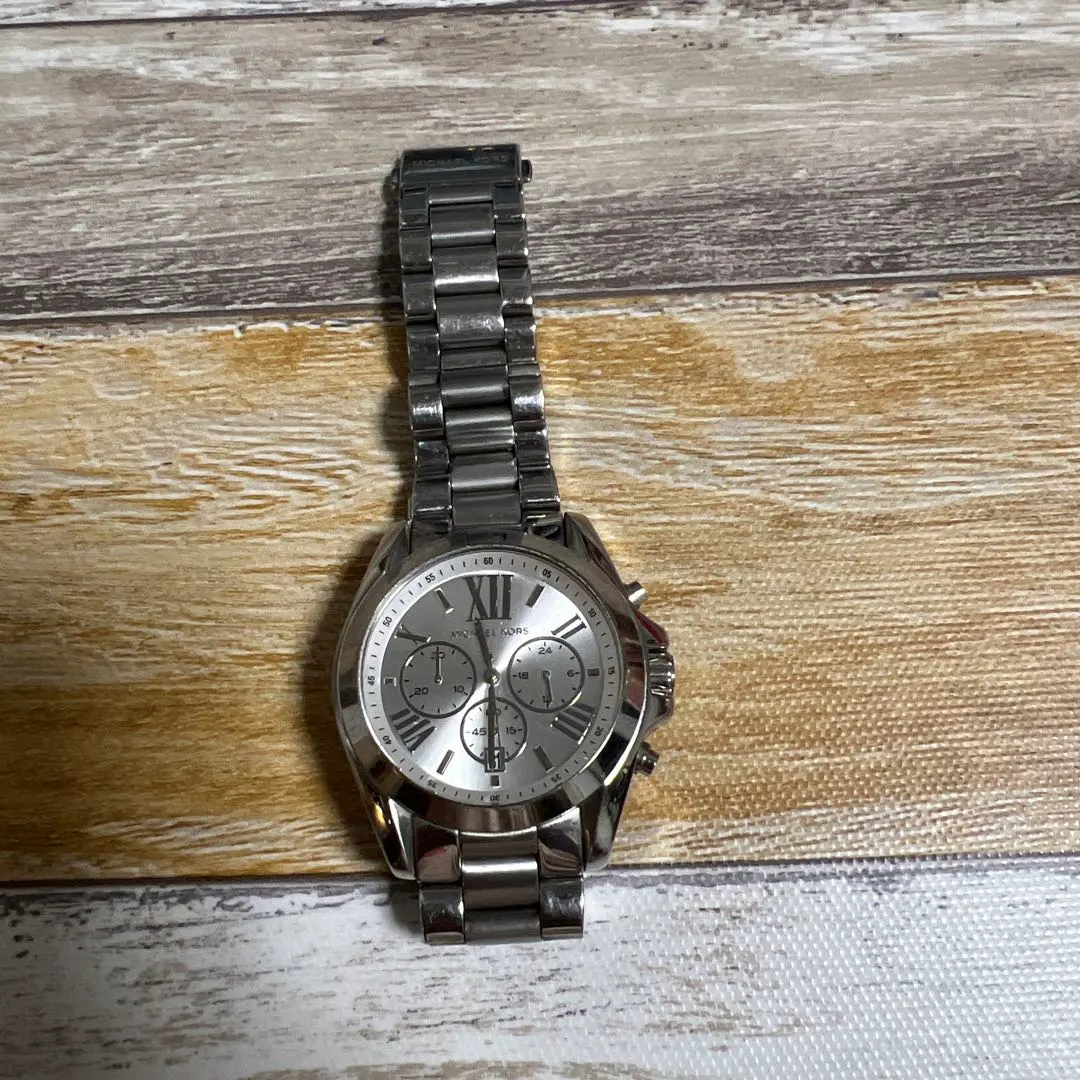 Michael Kors メンズ クロノグラフ 腕時計 シルバー