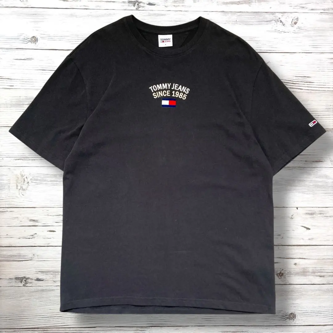 TOMMY JEANS 刺繍ロゴ Tシャツ ブラック Sサイズ 0147