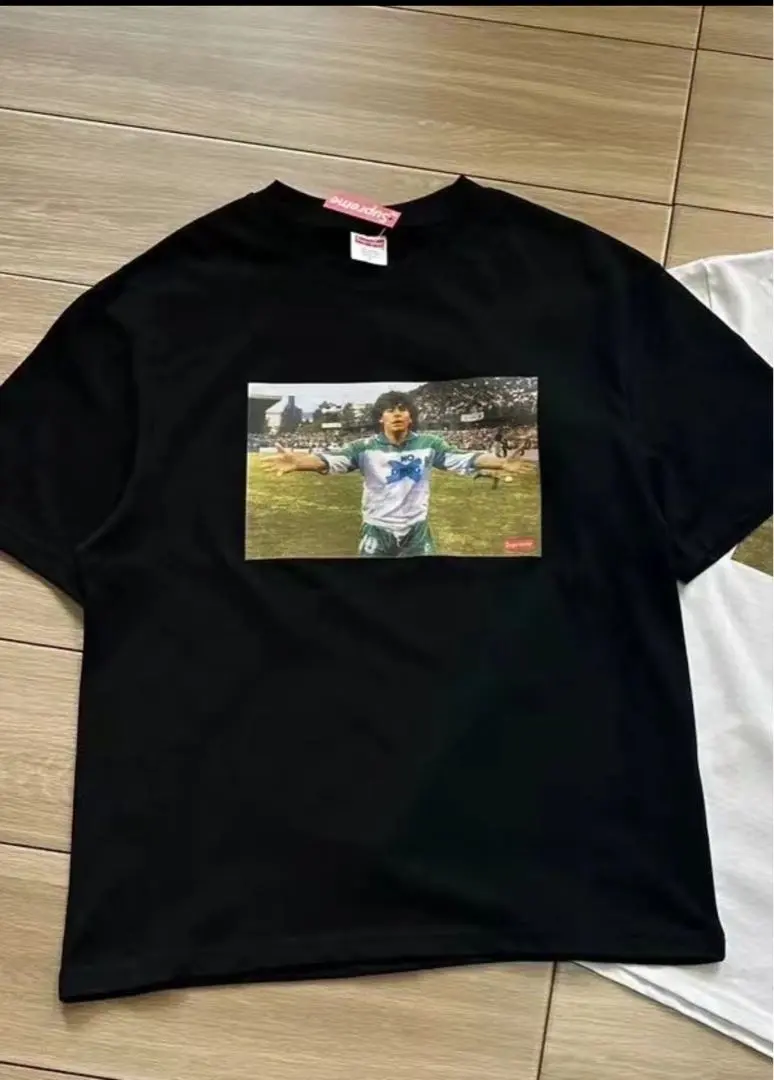 supreme t shirt