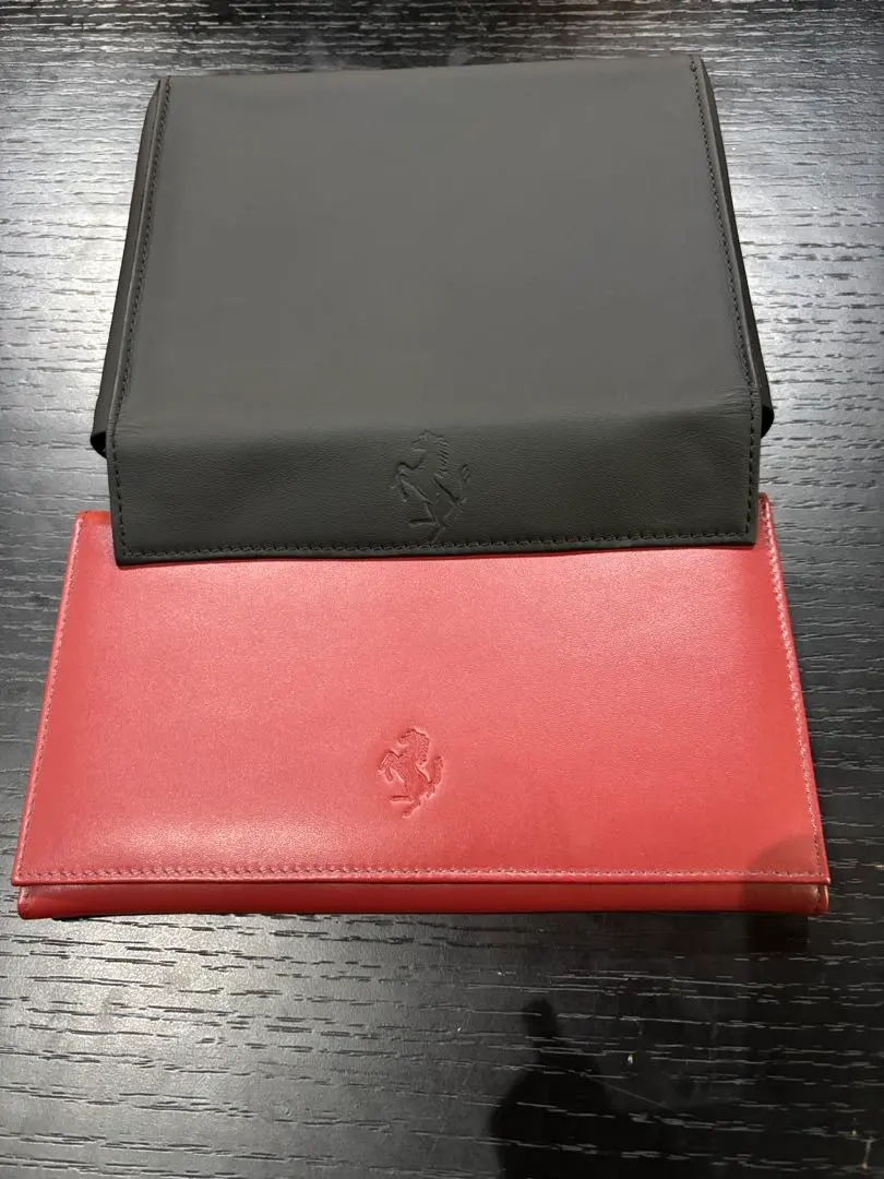 Ferrari純正品 車検証ケース&ブックケース　本革