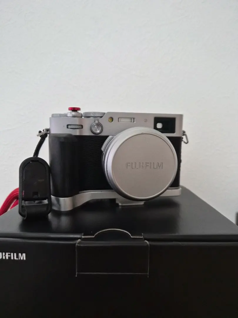 Fujifilm X100Ⅵ シルバー