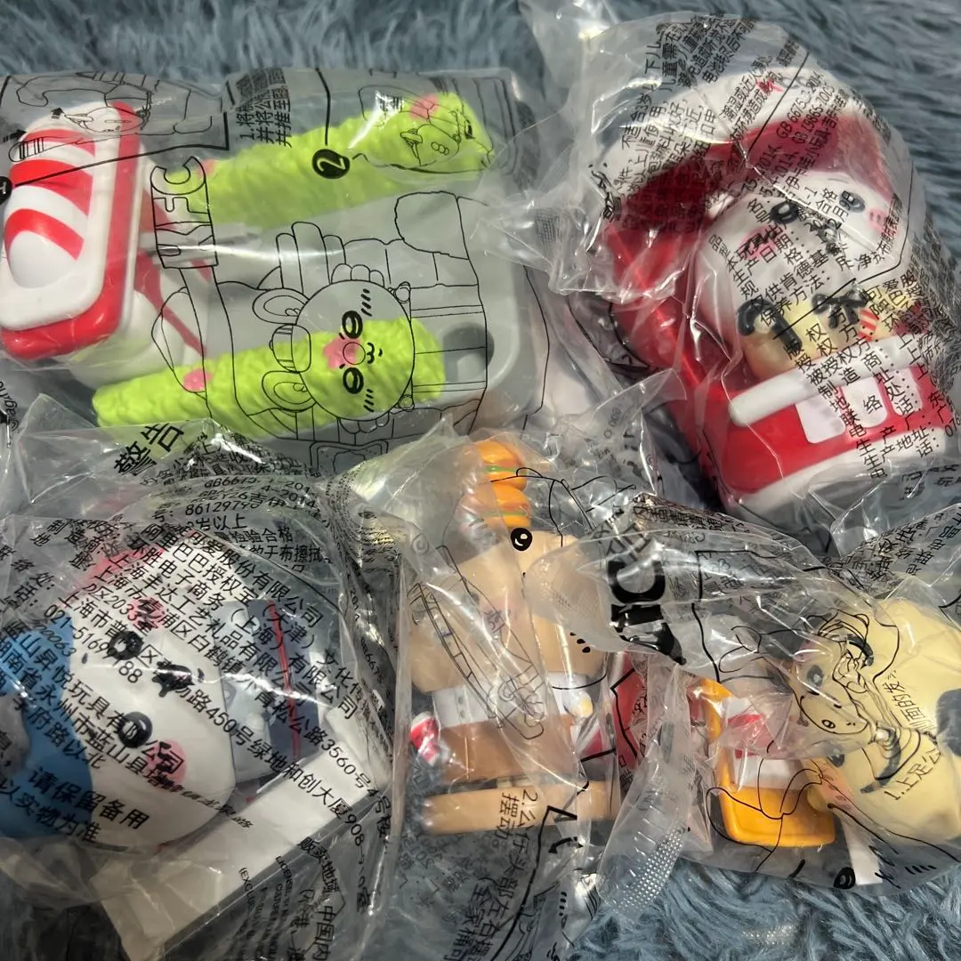 ちいかわ ケンタッキー KFC おもちゃ 全5点セット　海外限定