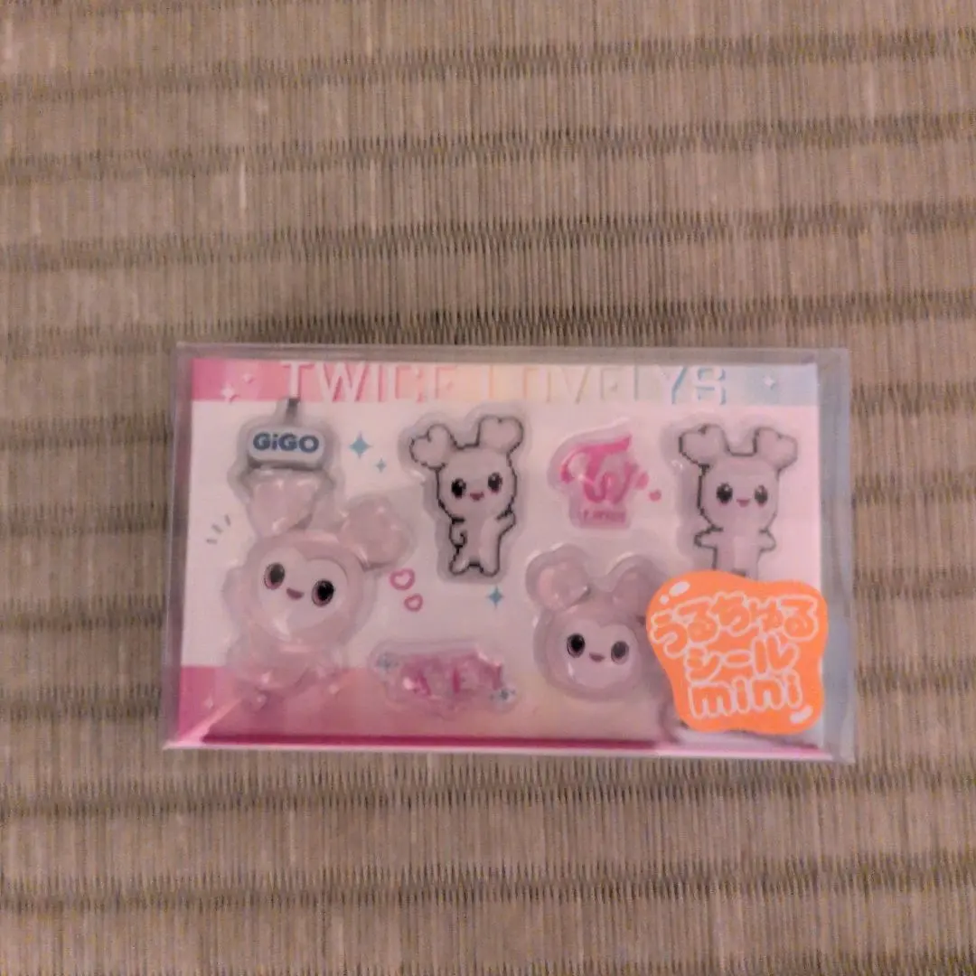 TWICE LOVELYS うるちゅるシール mini GiGO限定