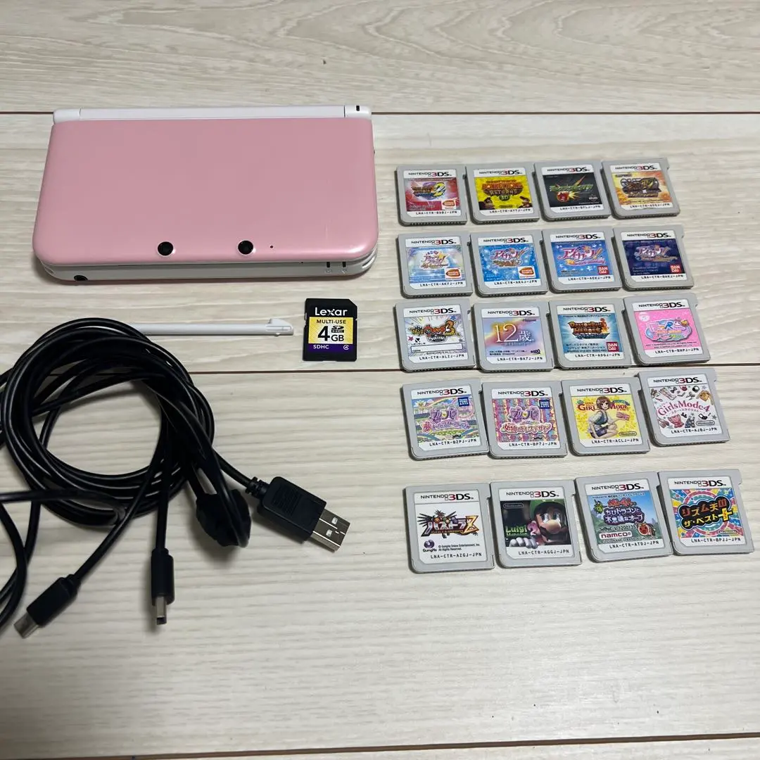 3DS LL ピンクカラー ソフト20本 ペン 充電器セット