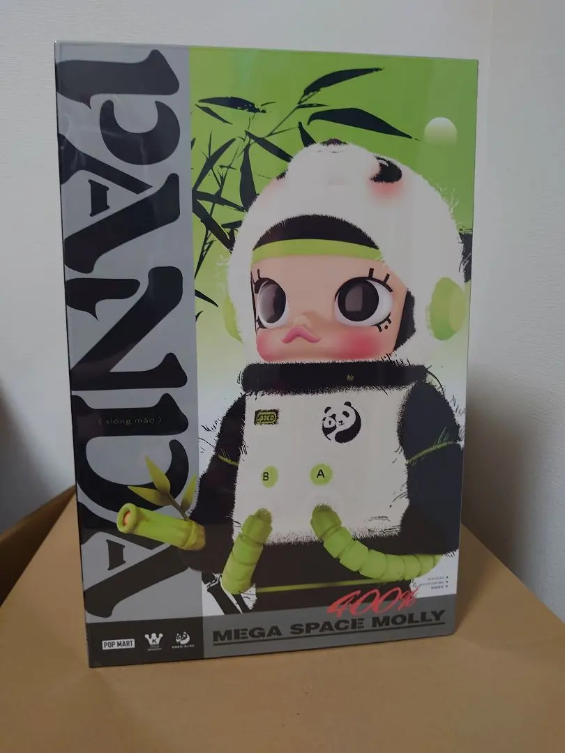 ポップマート MEGA コレクション 400% SPACE MOLLY