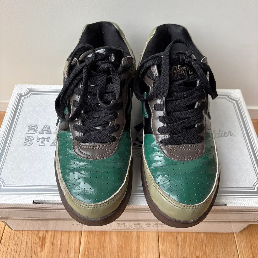 A BATHING APE エイプ スニーカー Bapesta