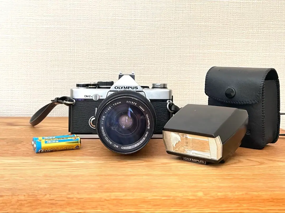 OLYMPUS OM-2N 一眼レフフィルムカメラ フラッシュ付/実写現像確認済