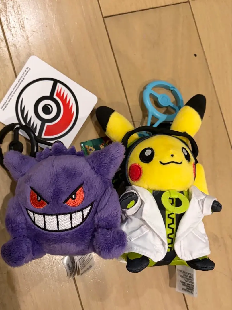 ポケモンセンターオリジナル　カラビナ付きマスコット　ゲンガー　助手　ピカチュウ