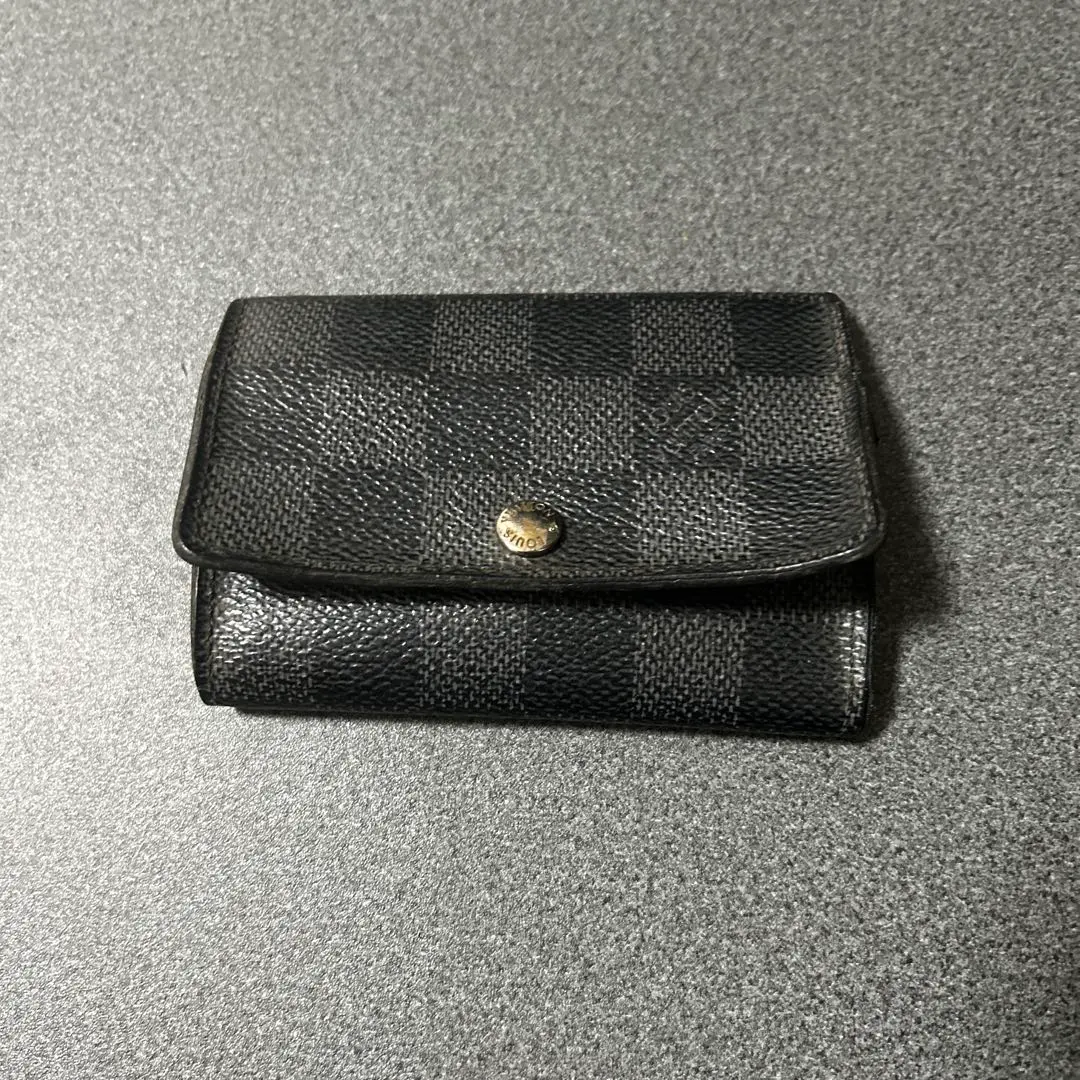 Louis Vuitton ダミエ グラフィット キーケース