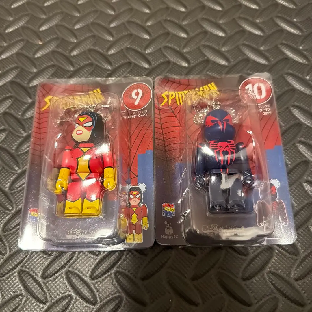 ベアブリック 100% / スパイダーマン・ヴェノム　ハッピーくじ　9,10番