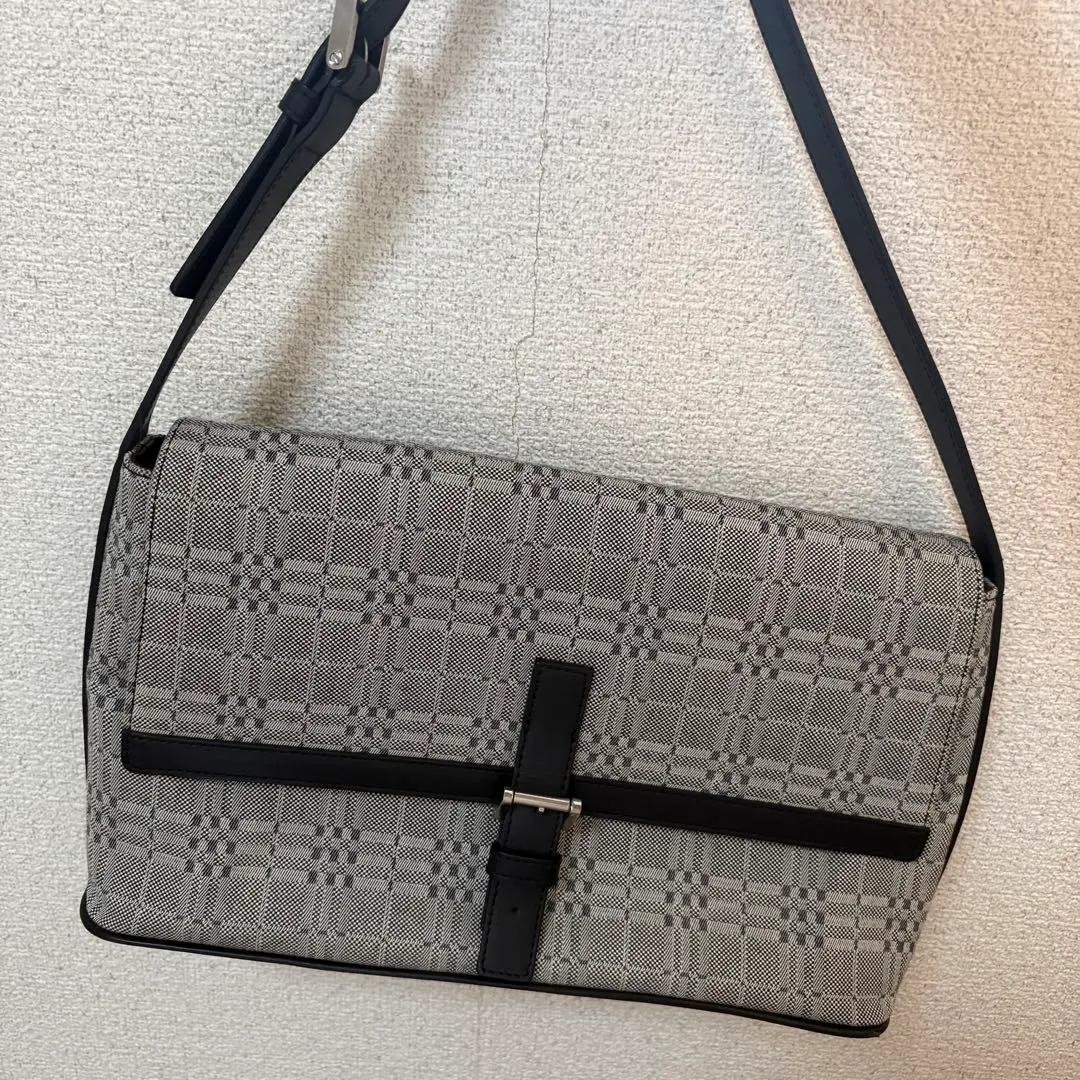 Burberry バーバリー ヴィンテージ チェック ショルダーバッグ