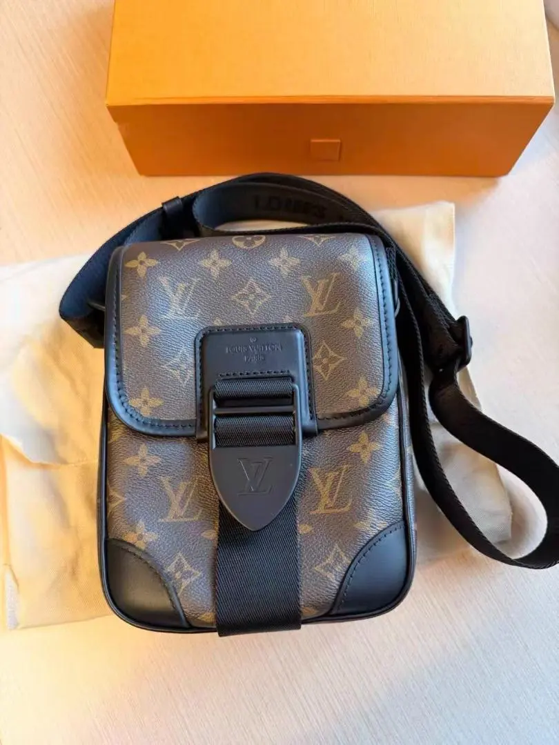 中古 Louis~~Vuitton ルイ・ヴィトン ショルダーバッグ モノグラム