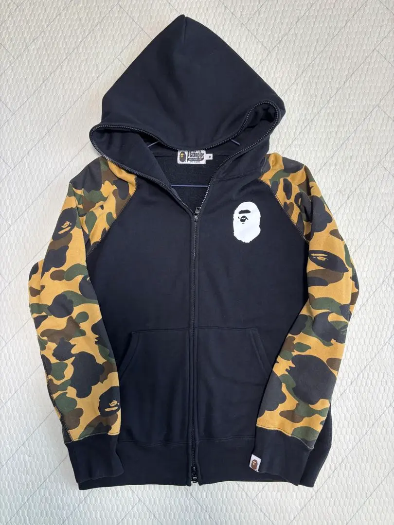 A BATHING APE フルジップパーカー
