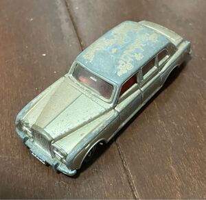 Coches Tomica no. F6 V I